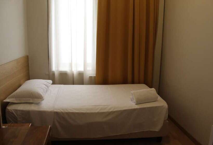 اتاق استاندارد یک نفره, Montevecchio