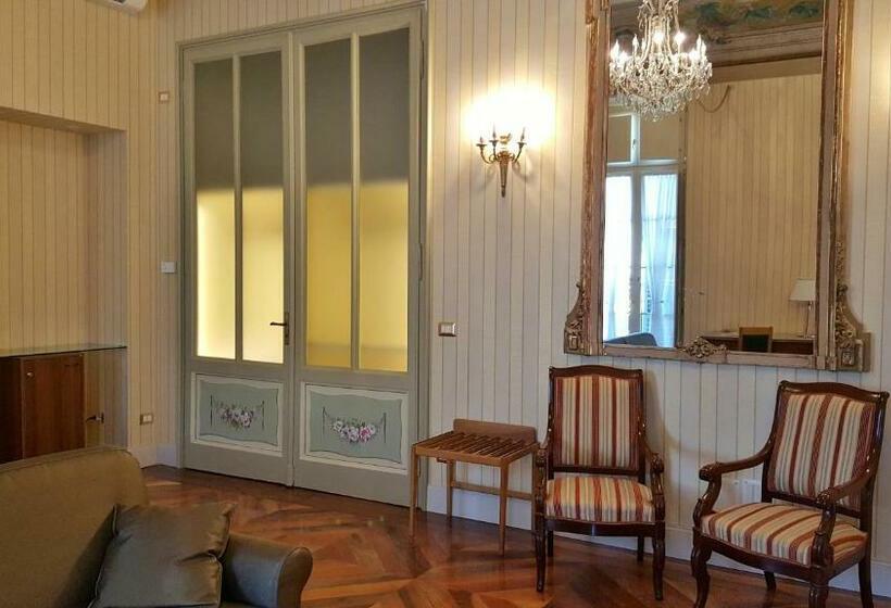 سوییت, Roma E Rocca Cavour