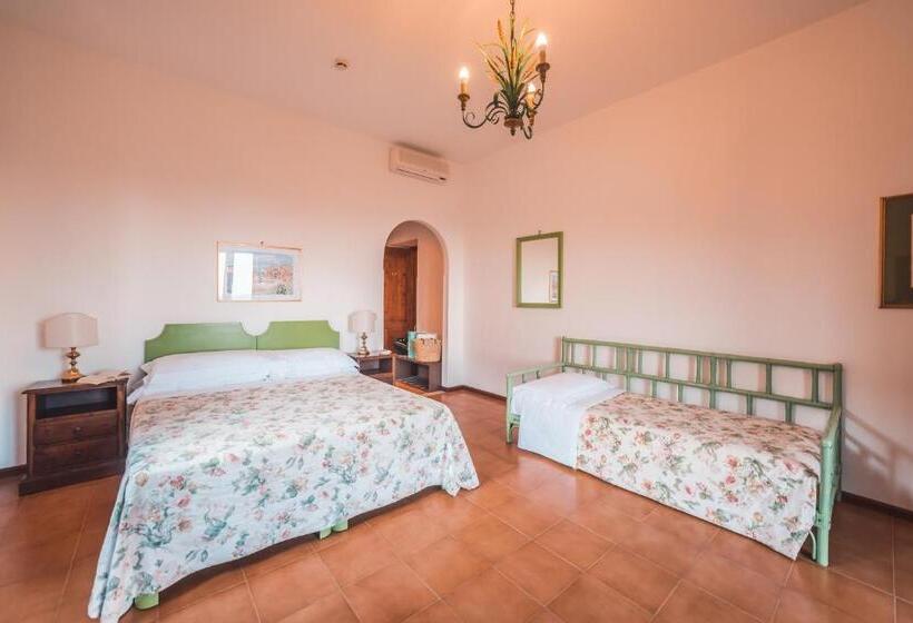 Familie Værelse Haveudsigt, Villa Sirina