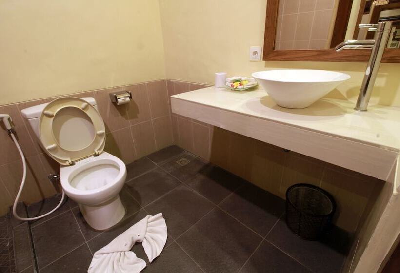 Номер Deluxe, Diwangkara Beach Hotel And Resort