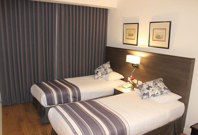 Chambre Standard, Ambassador