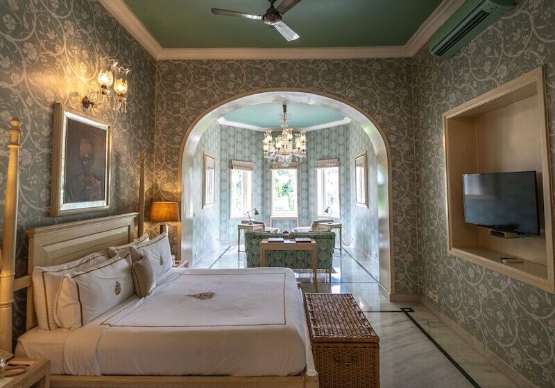 套房, Rajmahal Palace Raas