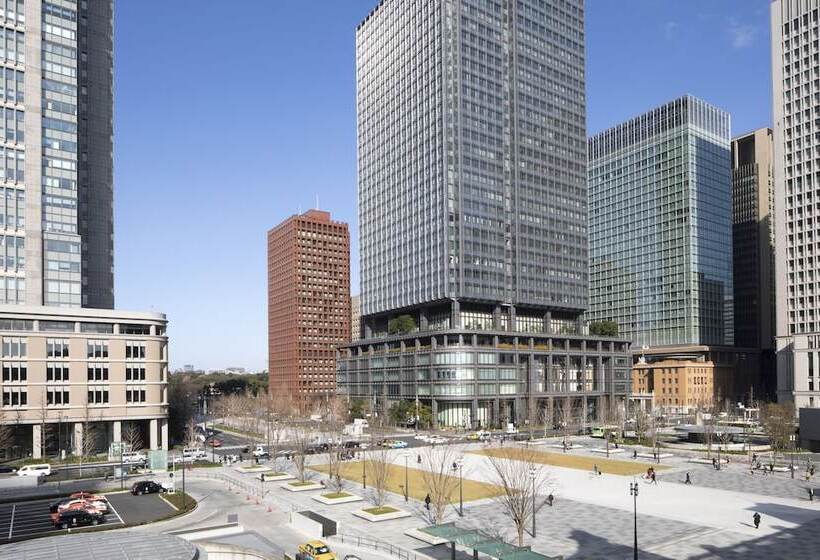 اتاق سوپریور, The Tokyo Station