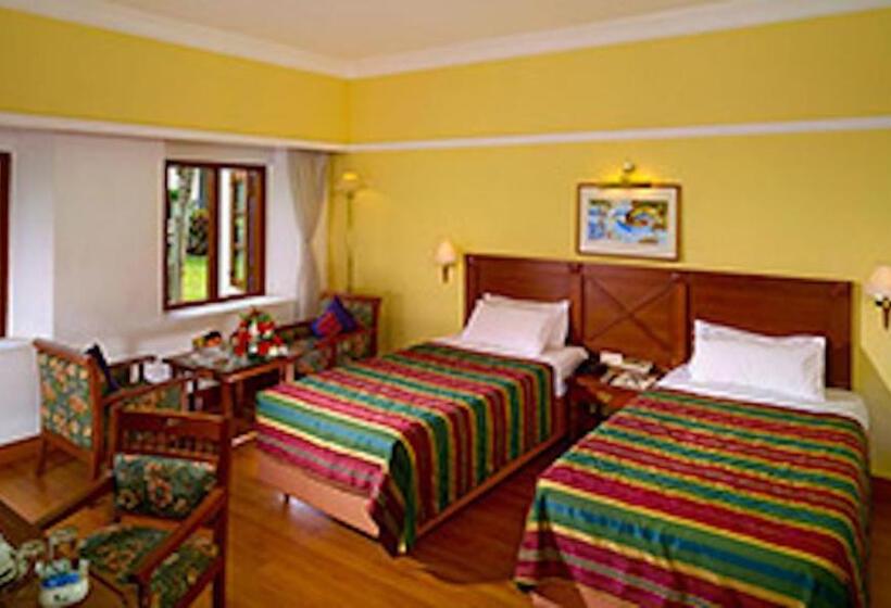 디럭스 룸, The Mascot Hotel   A Heritage Living Experience