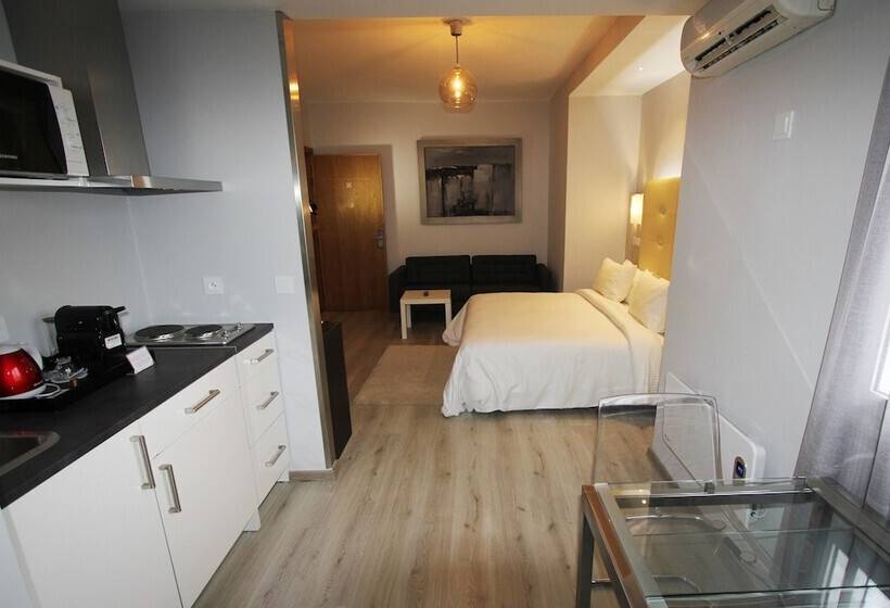 标准工作室, Casablanca Suites & Spa
