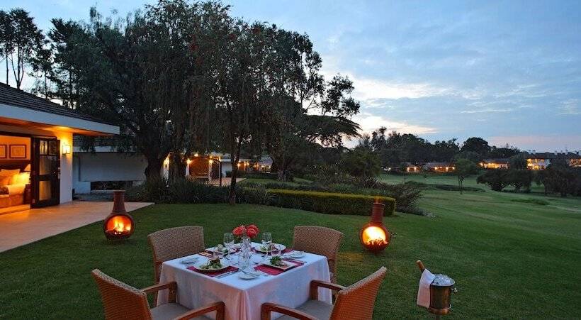 سوییت, Fairmont Mount Kenya Safari Club