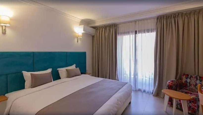 Habitación Deluxe, Ibn Batouta