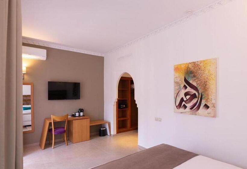 Habitación Deluxe, Ibn Batouta