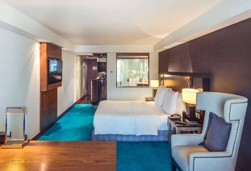 اتاق اجرایی, Radisson Blu Hotel, Kuwait