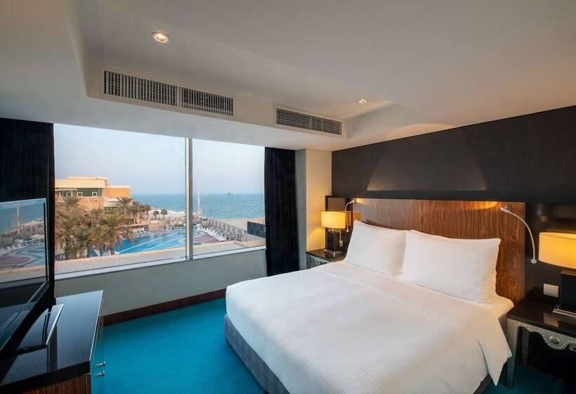سوییت با چشم‌انداز دریا, Radisson Blu Hotel, Kuwait