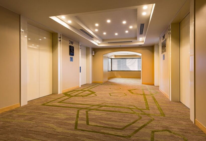 Номер Deluxe, Shinjuku Prince