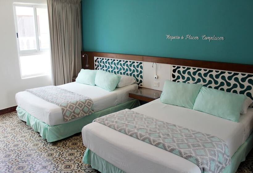 Habitació Estàndard 2 Llits Matrimoni, Es Berny
