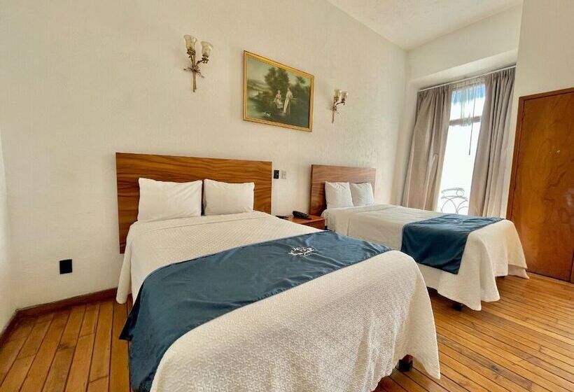 Suite Premium, Frances