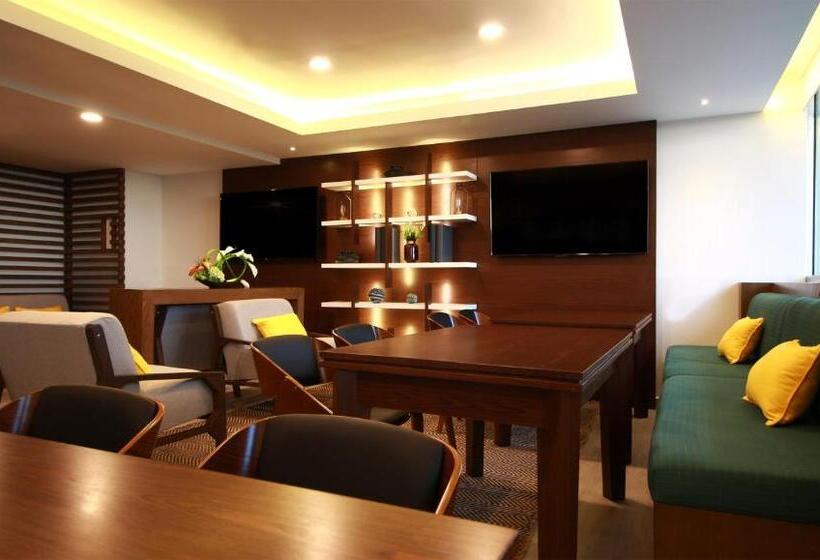 キングサイズベッドのスイートルーム, Hyatt Regency Villahermosa