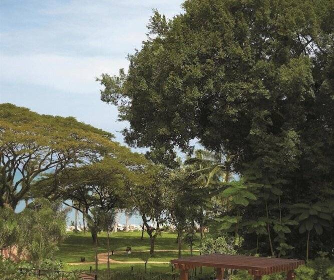 Полулюкс, Shangri La Rasa Sayang, Penang