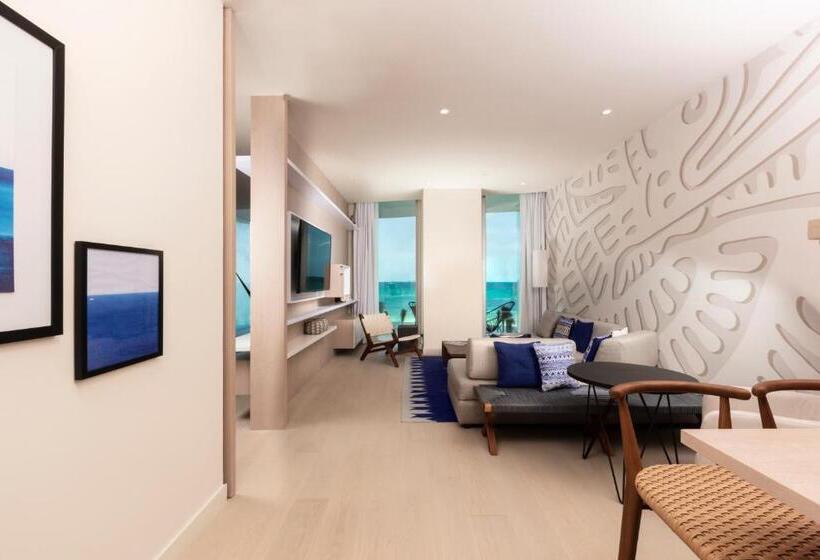 Suite Deluxe cu Vedere la  Mare, Sls Cancun
