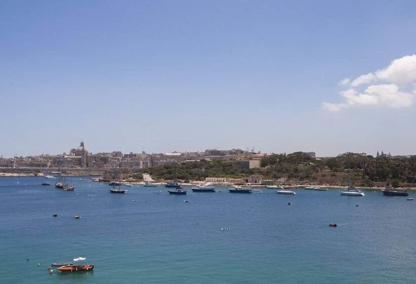اتاق استاندارد با چشم‌انداز دریا, Sliema Hotel By St Hotels