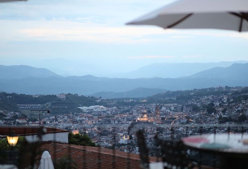 シティビューのダブルベッドスタンダードルーム, Montetaxco