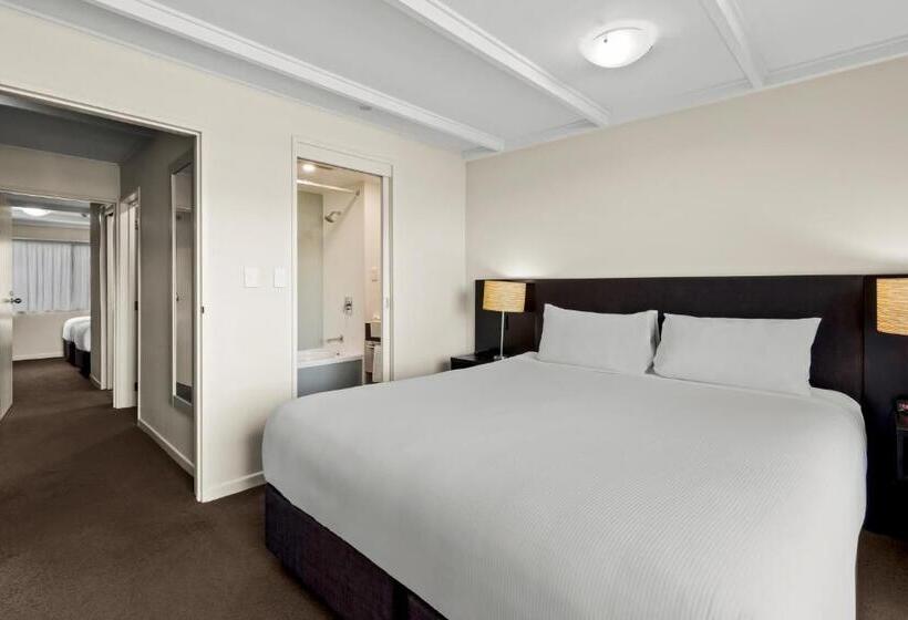 Апартаменты 2 Спальни, Copthorne Hotel & Apartments Queenstown Lakeview