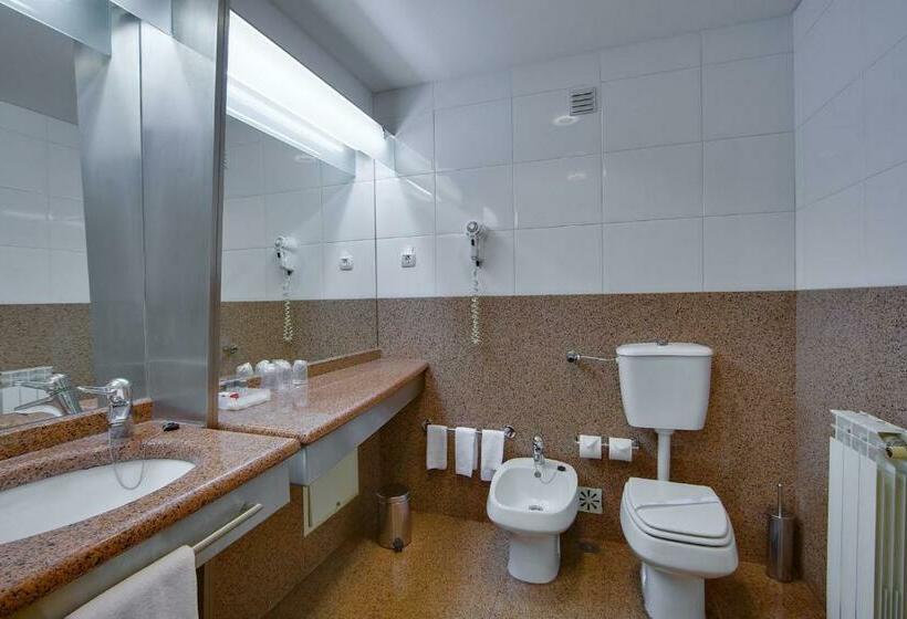 Номер Стандарт Трехместный, Alvorada