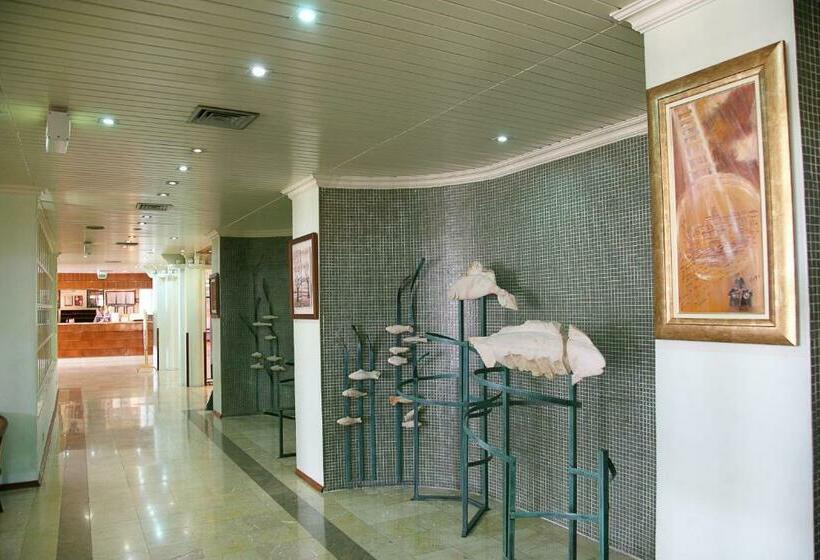اتاق خانوادگی, D. Luis