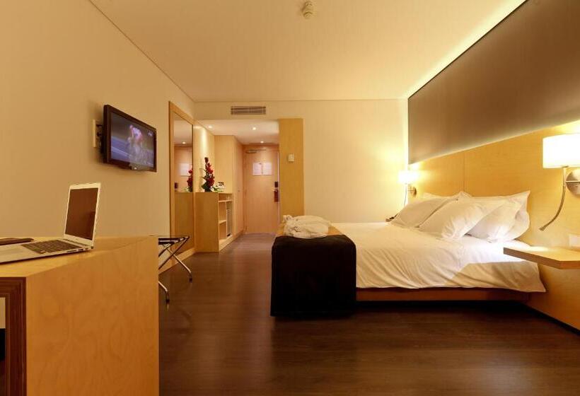 اتاق سوپریور با بالکن, Mercure Braga Centro