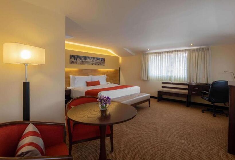 이그제큐티브 룸 킹사이즈 침대, Sonesta Hotel Cusco