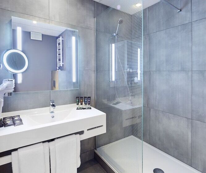 Номер Executive, Novotel Krakow City West