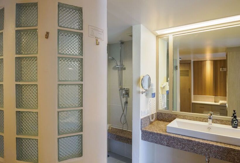 디럭스 룸, Katathani Phuket Beach Resort   Sha Extra Plus