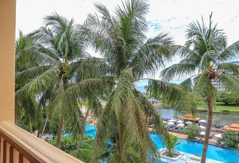 Номер Deluxe, Dusit Thani Hua Hin
