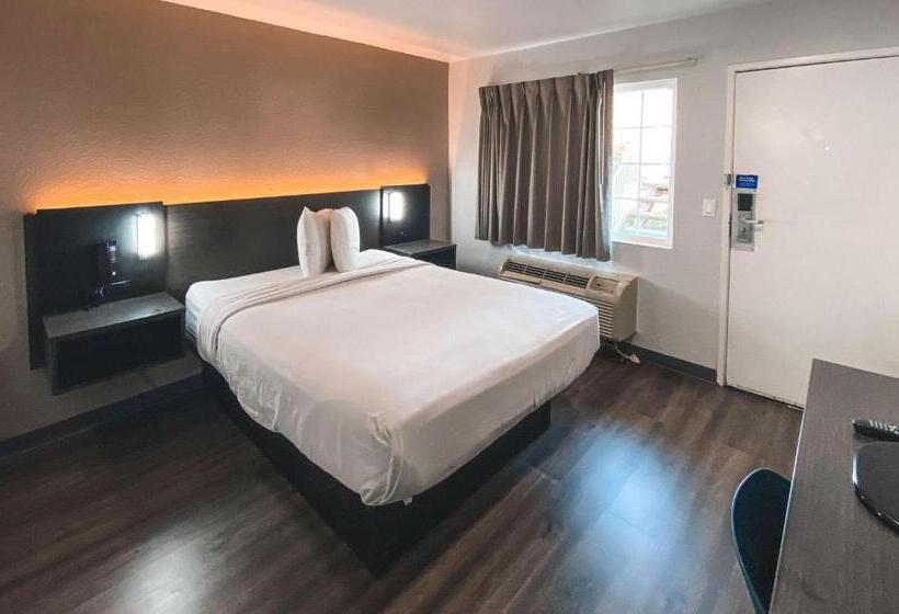 Номер Стандарт, Motel 6 West Sacramento, Ca
