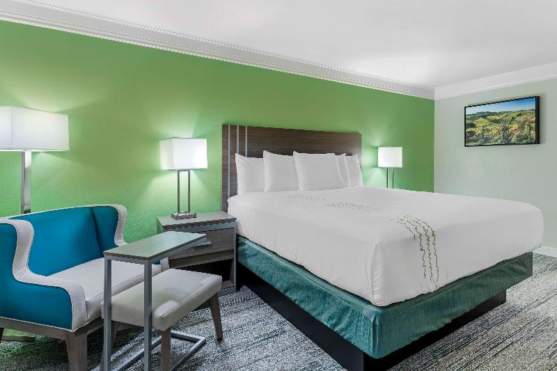 장애인을 위한 스탠다드 룸, Best Western Cordelia Inn