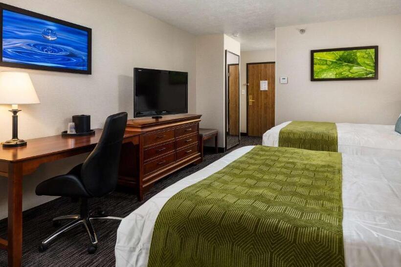 Номер Стандарт Адаптированный для Инвалидов, Best Western Plus Landmark Inn