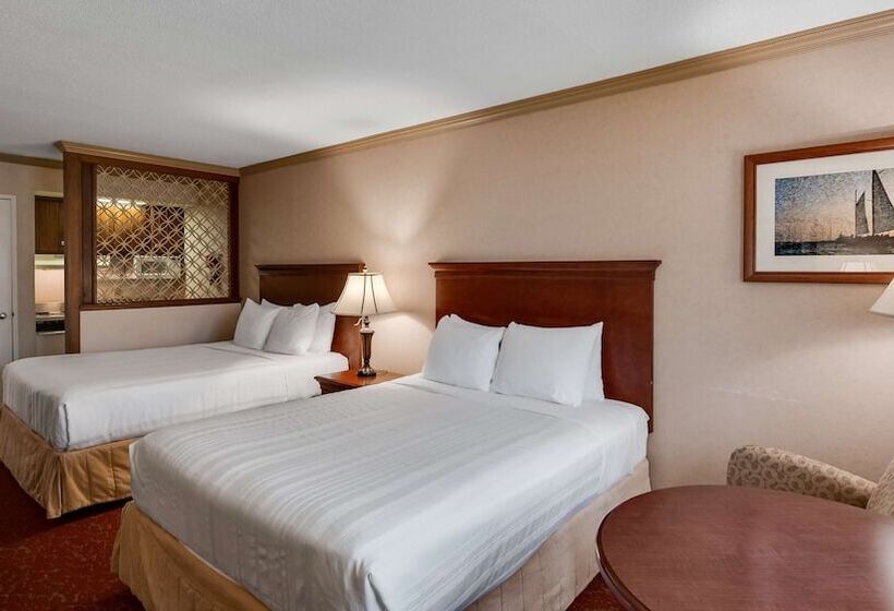디럭스 스위트, Best Western Plus Morristown Inn