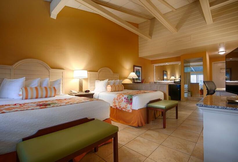 스탠다드 룸 더블 침대 2개, Best Western Plus Yacht Harbor Inn