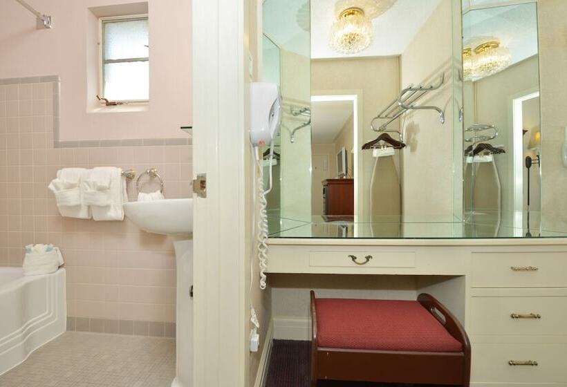 스탠다드 룸 더블 침대 2개, Best Western Route 66 Rail Haven