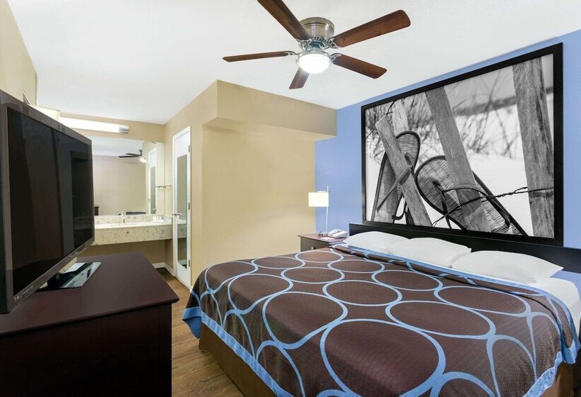 סוויטה, Super 8 By Wyndham Ellenton Bradenton Area