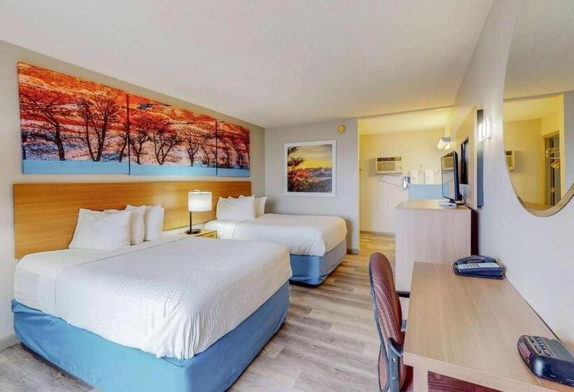 Номер Стандарт 2 Двуспальные Кровати, Days Inn By Wyndham Socorro