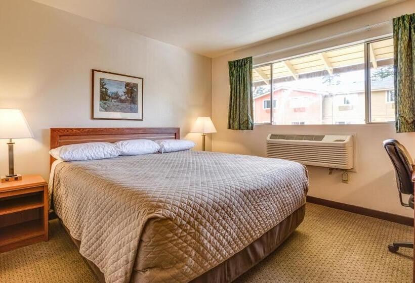 Стандартный Номер Кровать Кинг, Coachman Inn