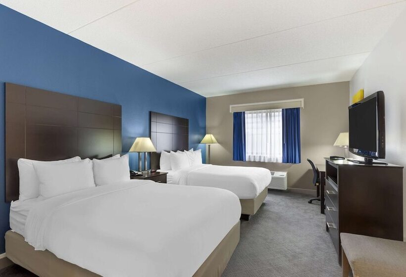 Номер Стандарт 2 Двуспальные Кровати, Comfort Inn & Suites Mundeleinvernon Hills