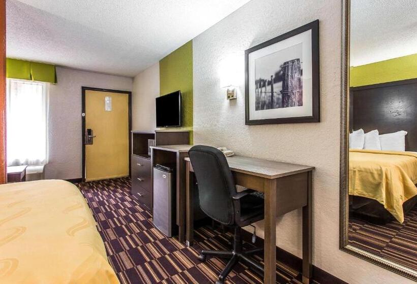 스위트, Quality Inn