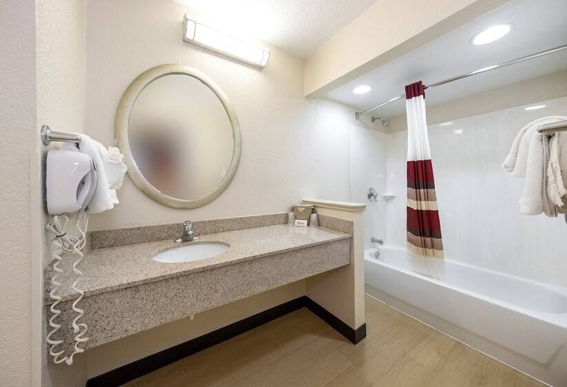 Suite, Red Roof Inn Myrtle Beach Hotel   Market Commons