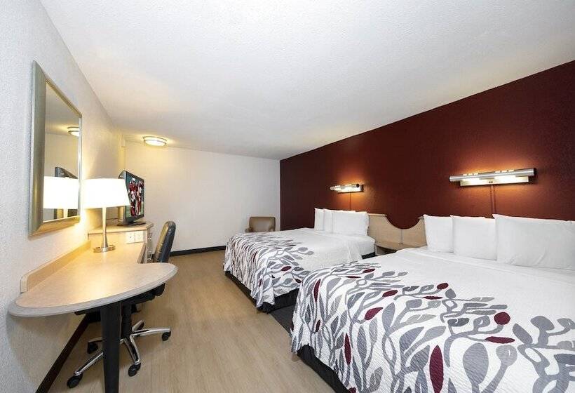 Suite, Red Roof Inn Myrtle Beach Hotel   Market Commons
