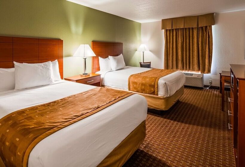 Номер Стандарт 2 Двуспальные Кровати, Deluxe Inn Wytheville