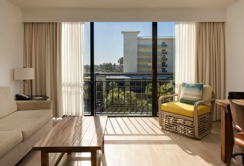 Suíte, Sirata Beach Resort