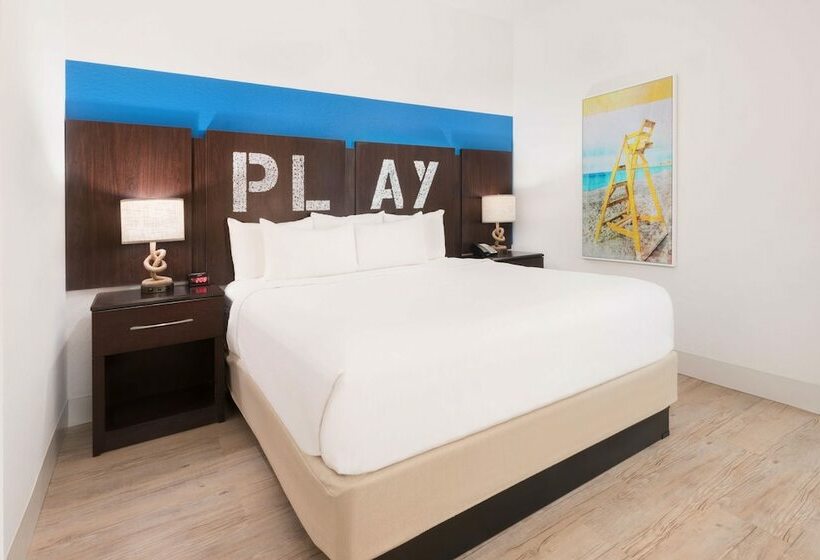 패밀리 스위트, Sirata Beach Resort