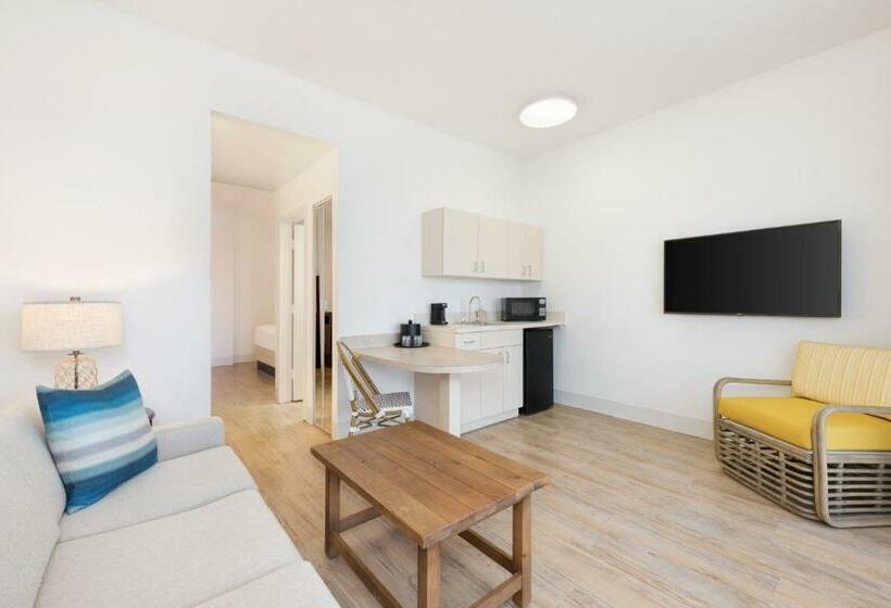 장애인을 위한 스위트, Sirata Beach Resort