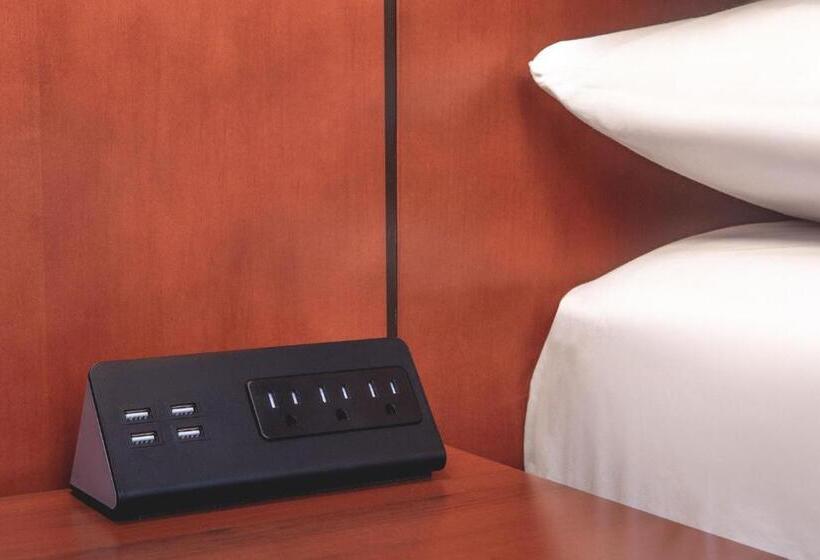 스탠다드 룸 킹사이즈 침대, Courtyard By Marriott Boston Andover