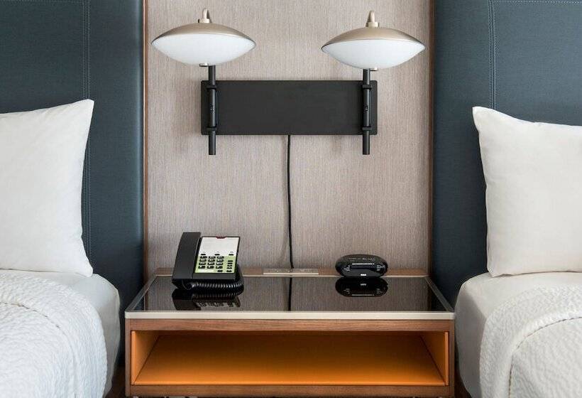 Номер Стандарт 2 Двуспальные Кровати, Courtyard By Marriott Rye
