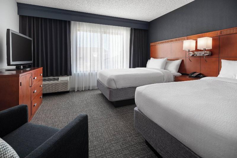 Люкс, Courtyard Sacramento Rancho Cordova